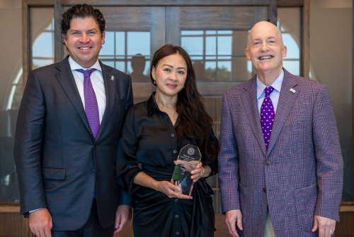 Victoria Chen 2024 Chancellor’s Staff Award for Outstanding Service